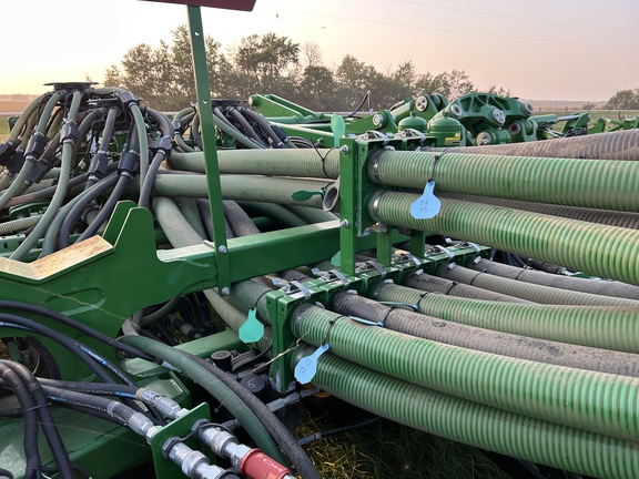 Used 2022 John Deere P576 Air Drills and Seeders at Horizon Ag & Turf in Lloydminster, AB - Photo15