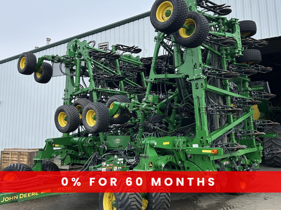 2022 John Deere P576
