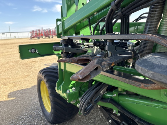 Used 2022 John Deere P576 Air Drills and Seeders at Horizon Ag & Turf in Lloydminster, AB - Photo13