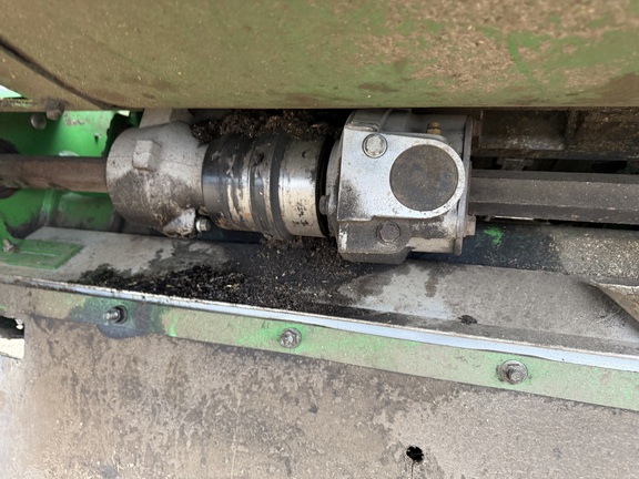 2012 John Deere 608C - Photo8