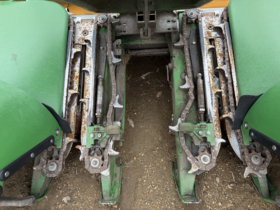 2012 John Deere 608C - Photo31