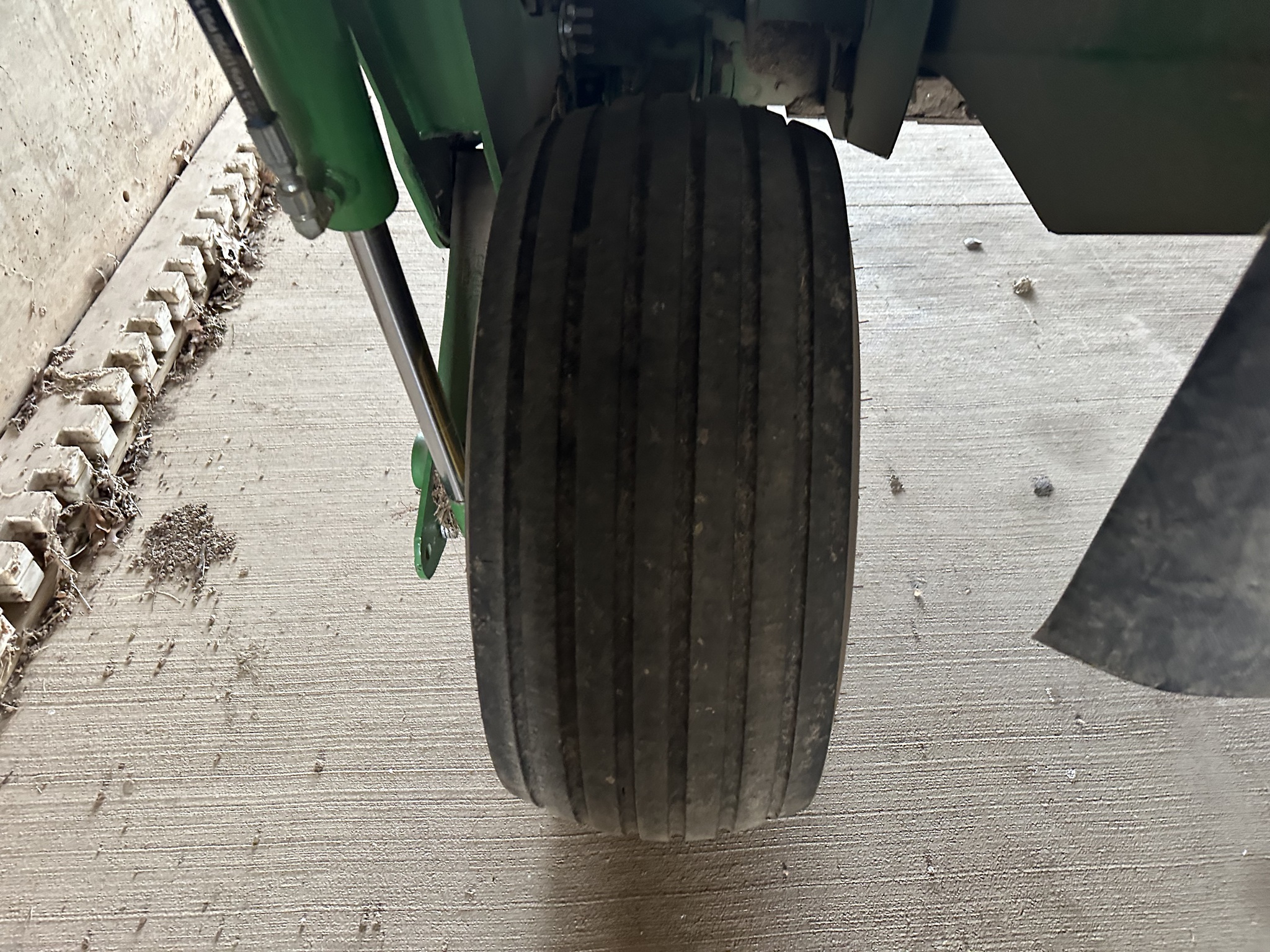  2022 John Deere S350 at Heritage Tractor in Joplin, MO
