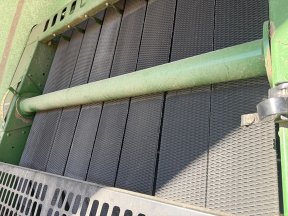 Photo of 2021 John Deere 560M