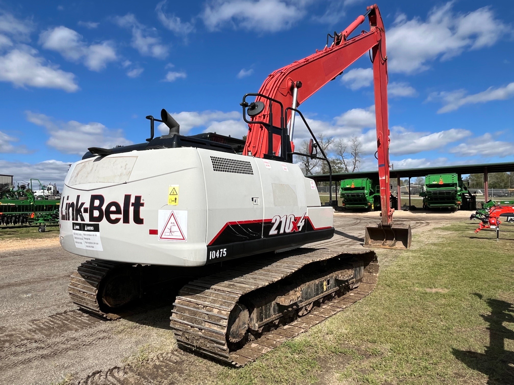 2023 Linkbelt 210 X4 Image 4