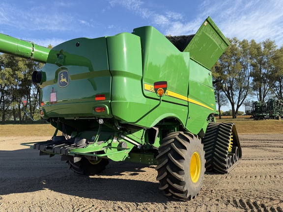 2023 John Deere S780 - Photo3