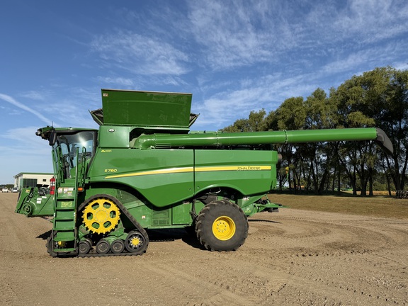 2023 John Deere S780 - Photo6