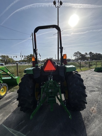 2025 John Deere 4044M-3