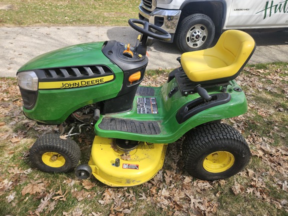Photo of 2020 John Deere E100