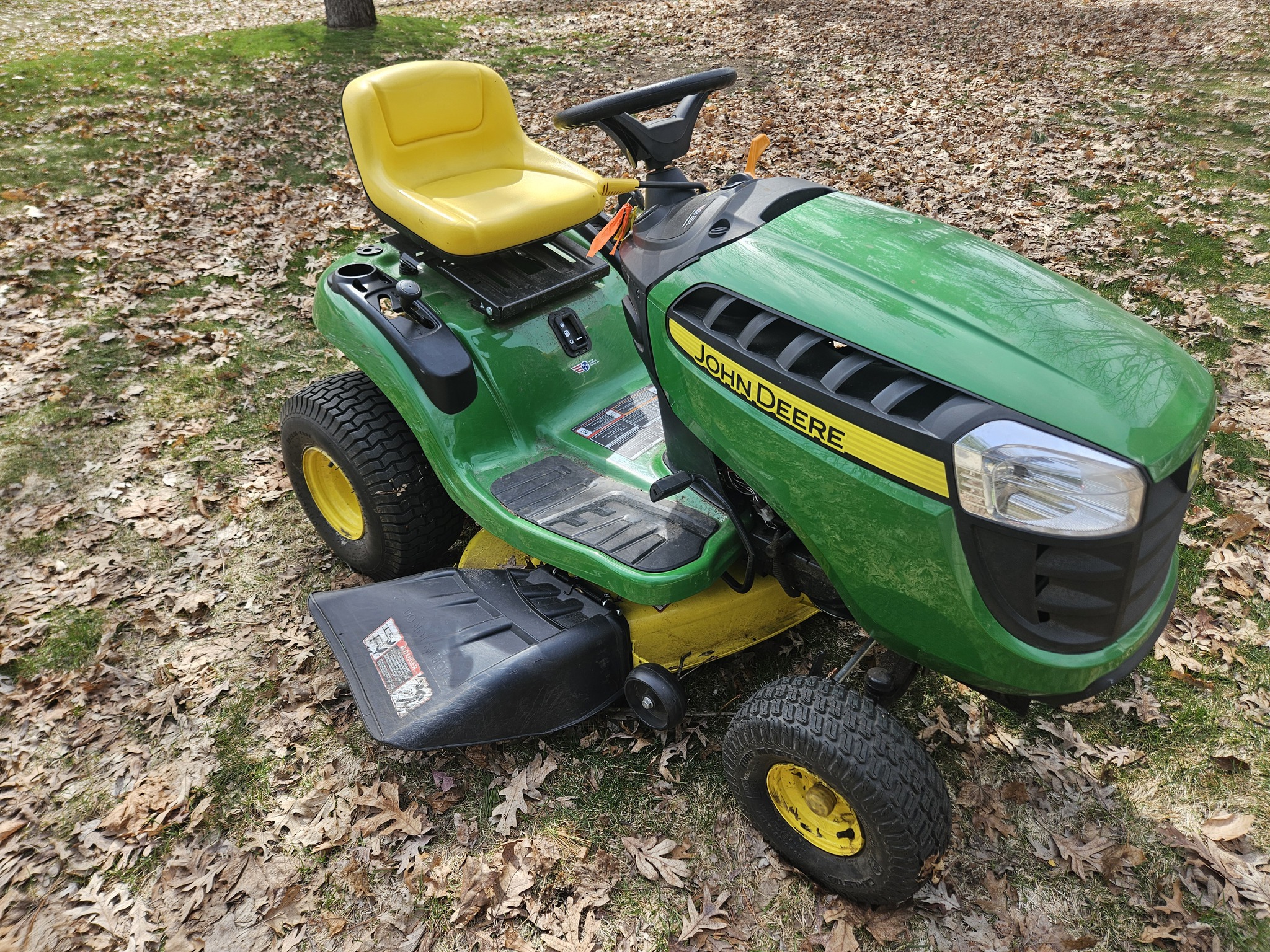 2020 John Deere E100