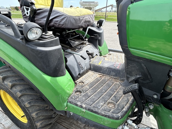 Used 2021 John Deere 1025R Compact Utility Tractors at Koenig Equipment in Franklin, IN - Photo10