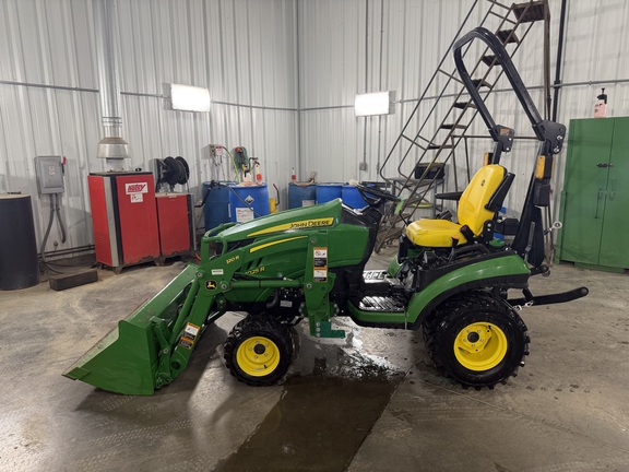 Used 2021 John Deere 1025R Compact Utility Tractors at Koenig Equipment in Franklin, IN - Photo3