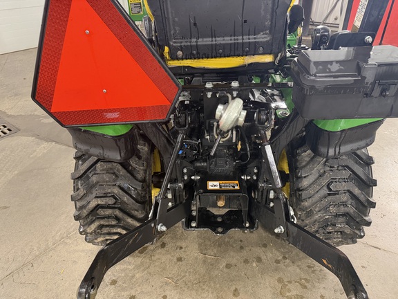 Used 2021 John Deere 1025R Compact Utility Tractors at Koenig Equipment in Franklin, IN - Photo6