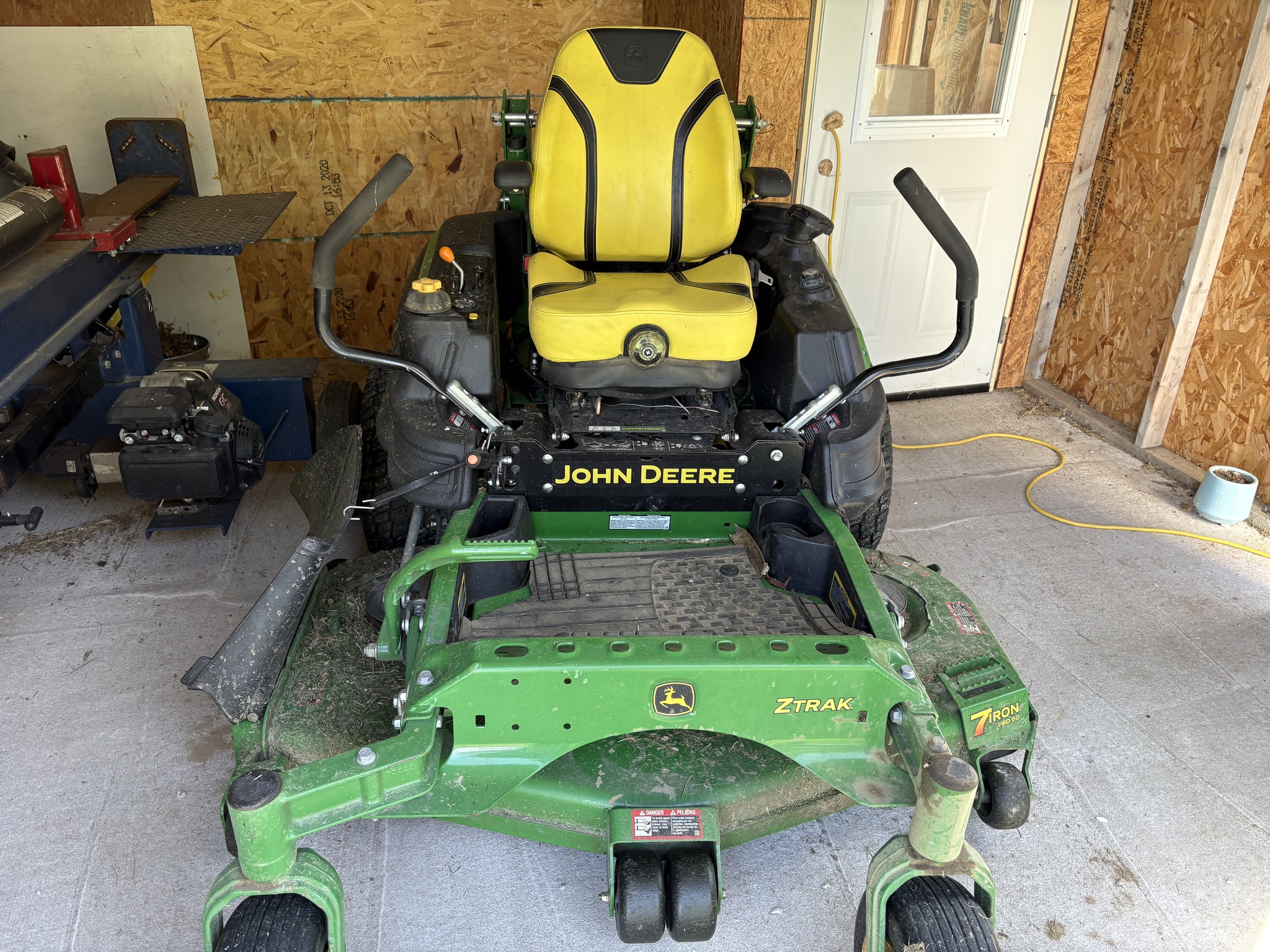  2020 John Deere Z930M at Heritage Tractor in Geneseo, IL
