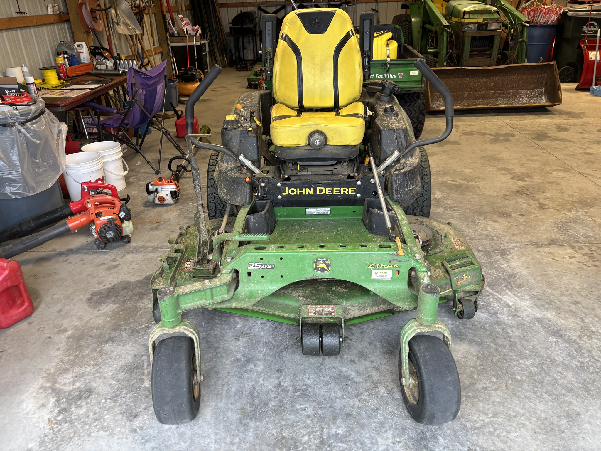 Used 2021 John Deere Z930M Zero Turn Mowers at Koenig Equipment in Richmond, IN - PhotoXL2