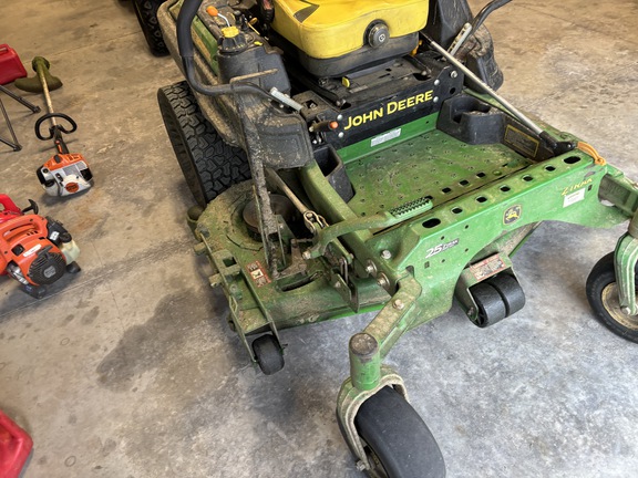 Used 2021 John Deere Z930M Zero Turn Mowers at Koenig Equipment in Richmond, IN - Photo6
