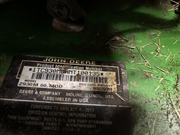 Used 2021 John Deere Z930M Zero Turn Mowers at Koenig Equipment in Richmond, IN - Photo8