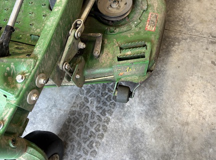 Used 2021 John Deere Z930M Zero Turn Mowers at Koenig Equipment in Richmond, IN - Photo15