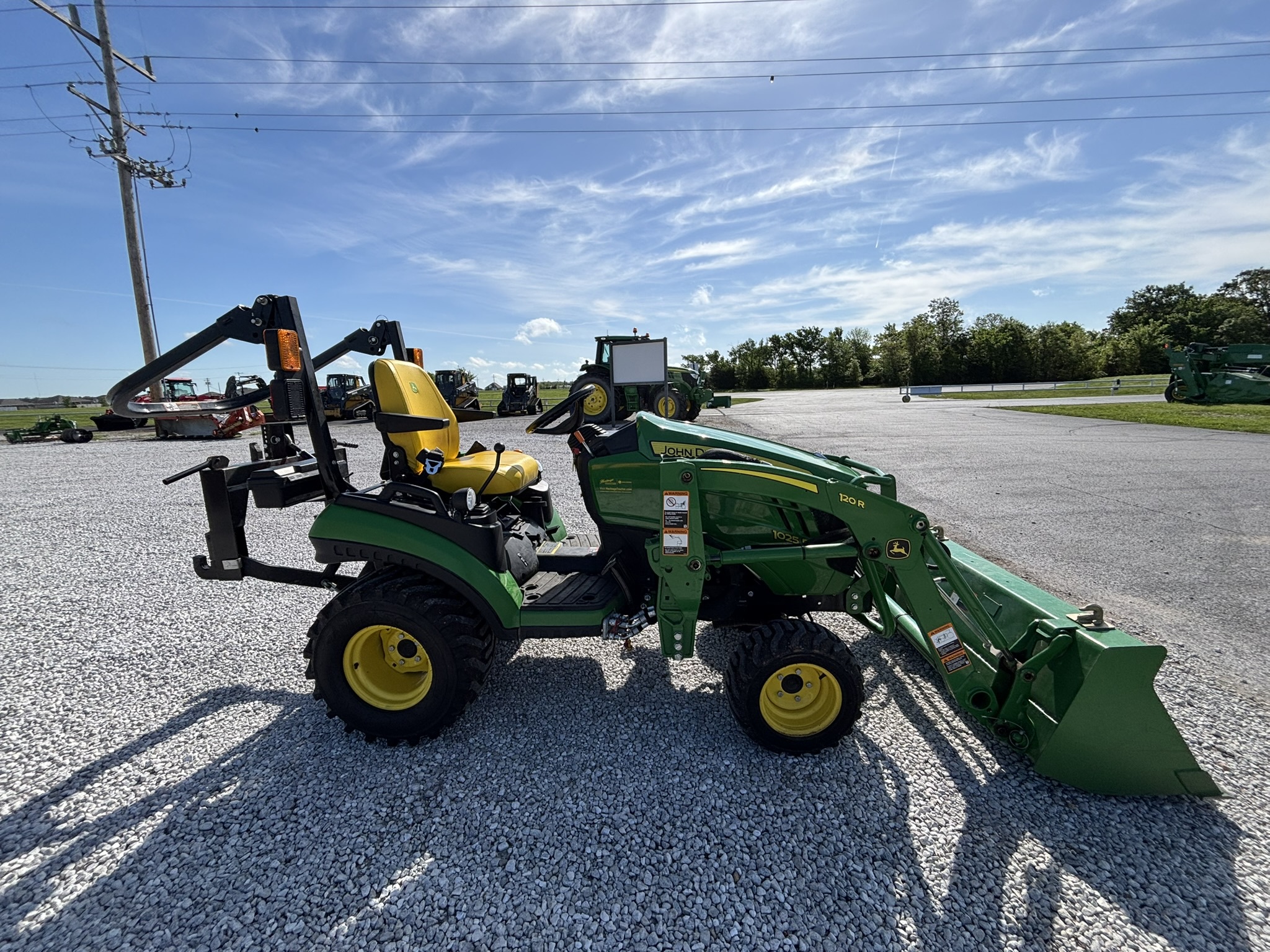  2021 John Deere 1025R at Heritage Tractor in Joplin, MO