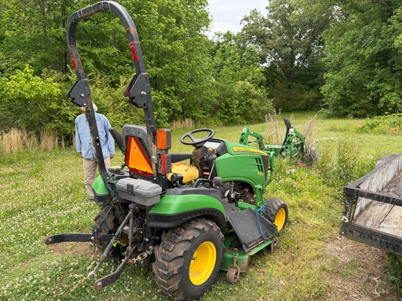 2013 John Deere 1025R
