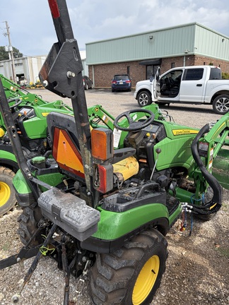 2013 John Deere 1025R