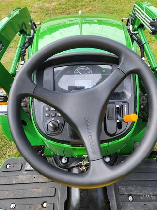 2026 John Deere 3032E