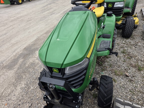 Photo of 2023 John Deere X330