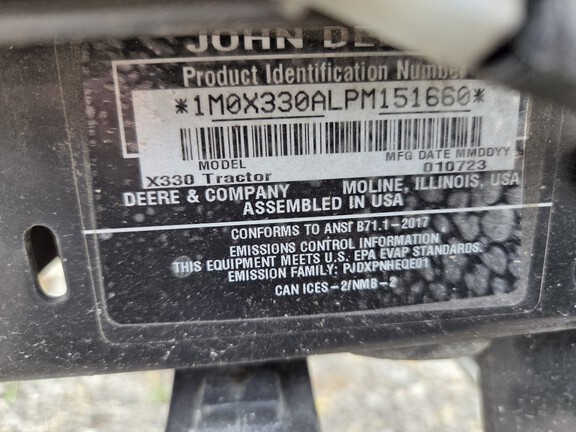 Photo of 2023 John Deere X330