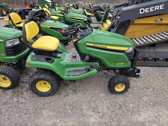 Photo of 2023 John Deere X330