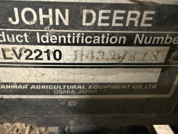 2005 John Deere 2210 - Photo3