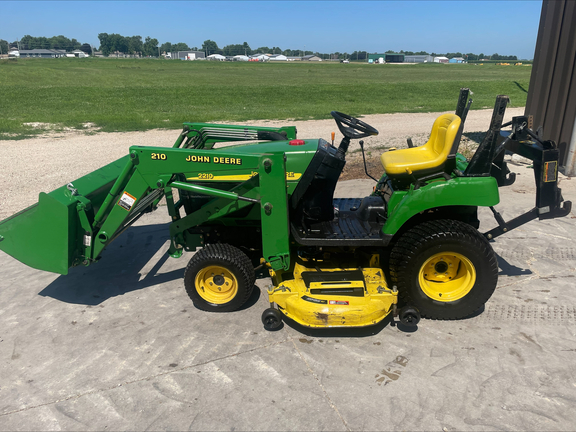  John Deere 2210
