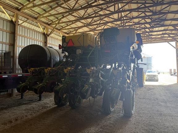 Photo of 2025 John Deere 1795
