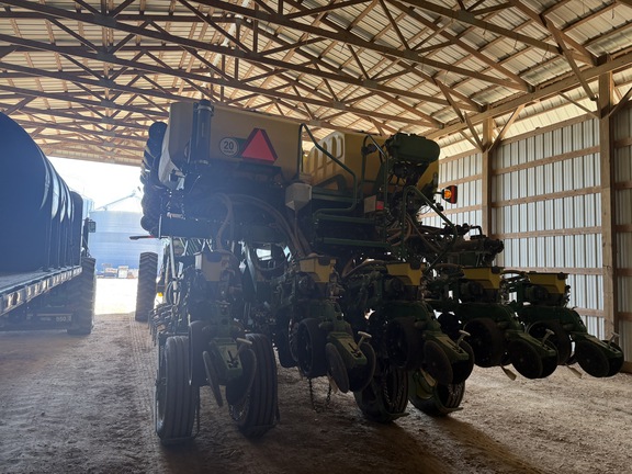 Photo of 2025 John Deere 1795