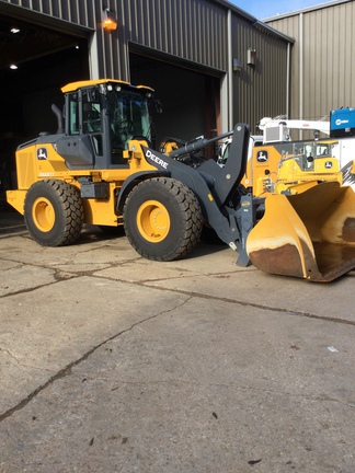 Photo of a 2025 John Deere 544 P