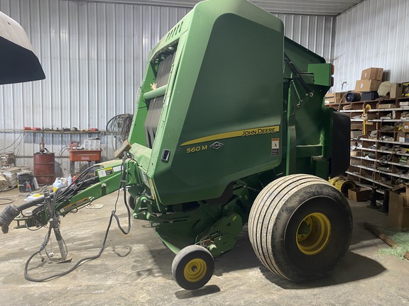 2021 John Deere 560M - Photo1