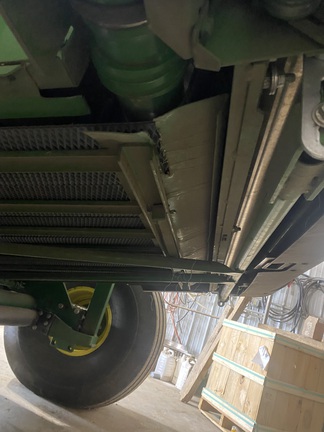 2021 John Deere 560M - Photo16