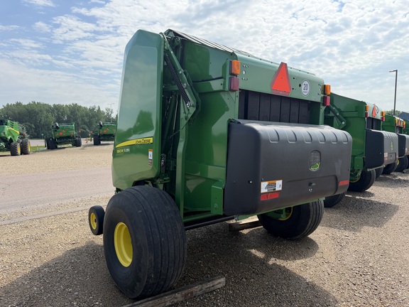 2021 John Deere 560M - Photo5