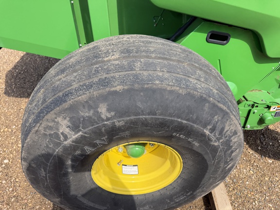 2021 John Deere 560M - Photo13