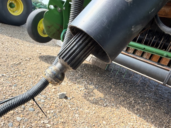 2021 John Deere 560M - Photo18