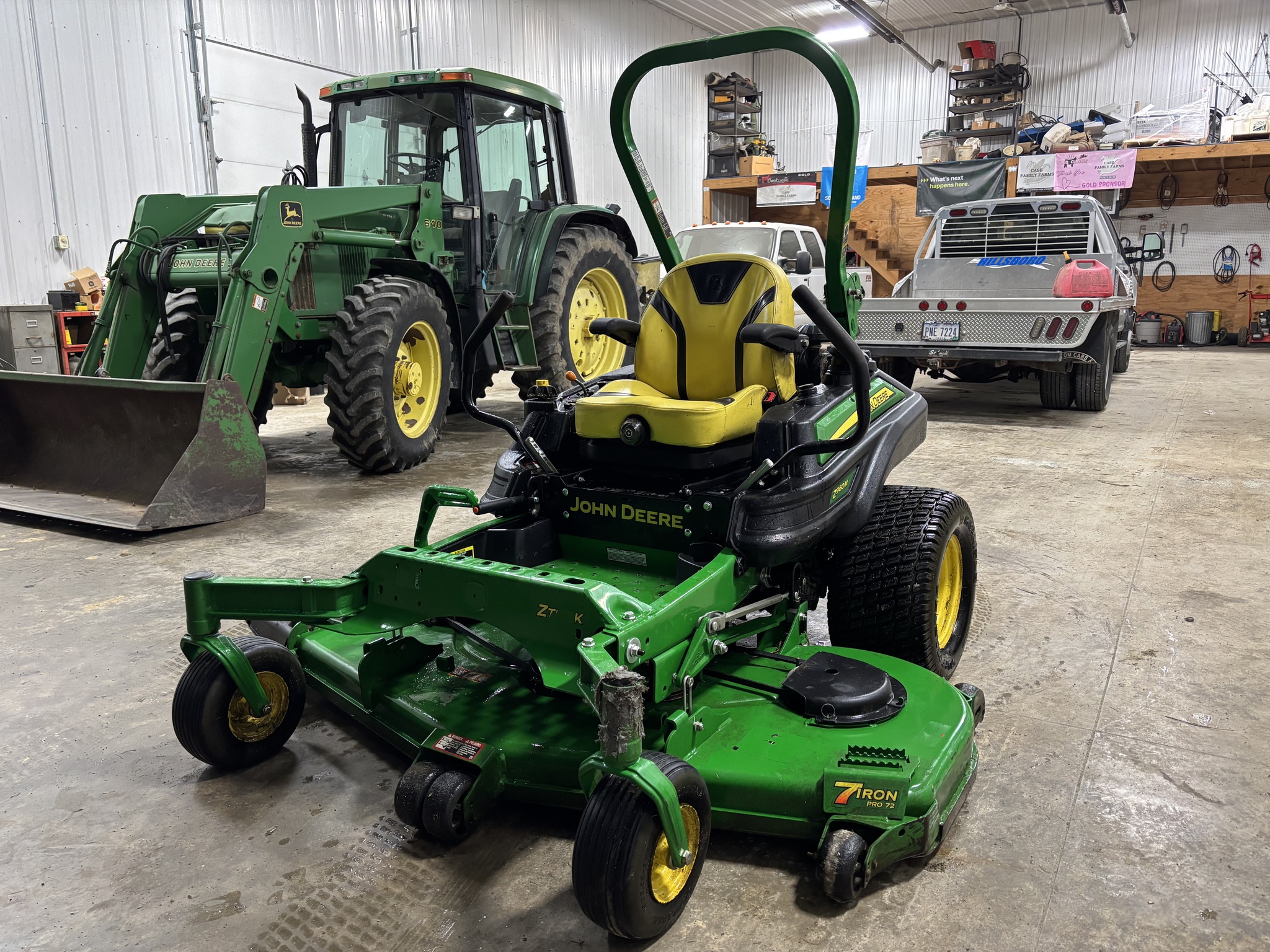 Used 2018 John Deere Z960M Zero Turn Mowers at Koenig Equipment in Urbana, OH - PhotoXL0