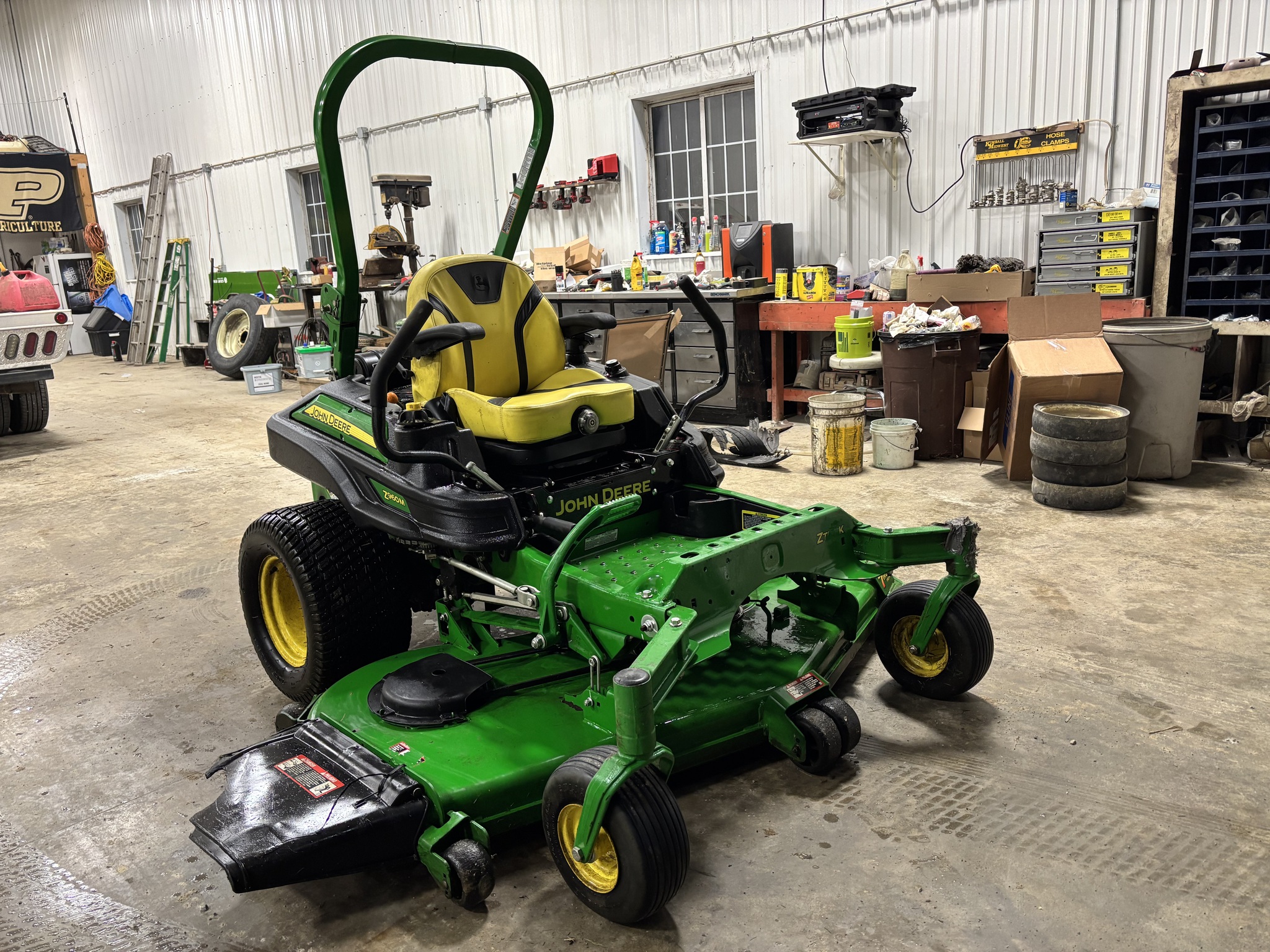 Used 2018 John Deere Z960M Zero Turn Mowers at Koenig Equipment in Urbana, OH - PhotoXL6