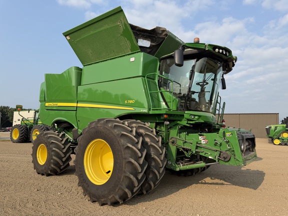  John Deere S780