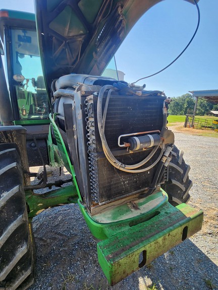 2004 John Deere 7720