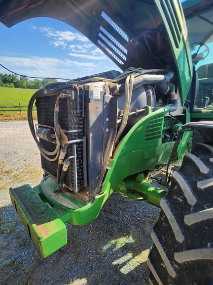 2004 John Deere 7720