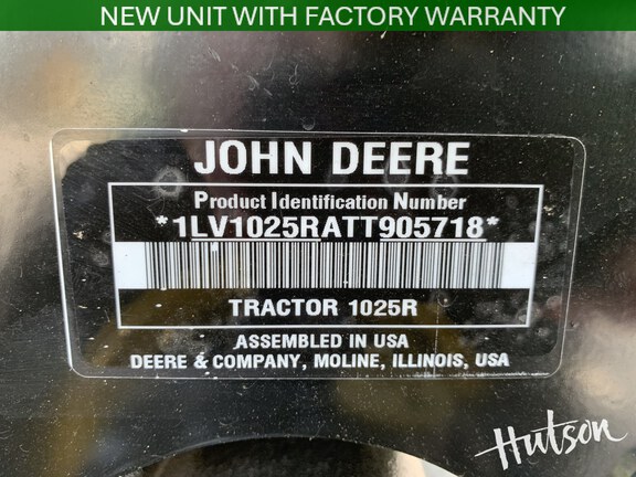 Photo of 2026 John Deere 1025R
