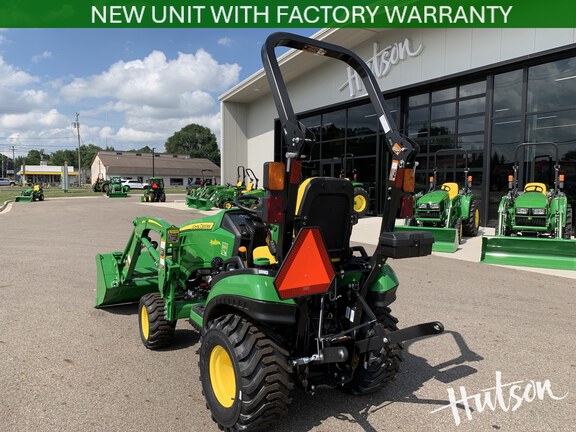 Photo of 2026 John Deere 1025R