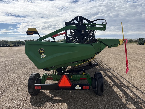 Used 2025 John Deere HDR 40 Combine Platforms at Horizon Ag & Turf in Lloydminster, AB - Photo13