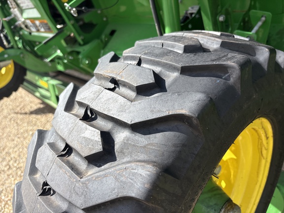 Used 2025 John Deere HDR 40 Combine Platforms at Horizon Ag & Turf in Lloydminster, AB - Photo18
