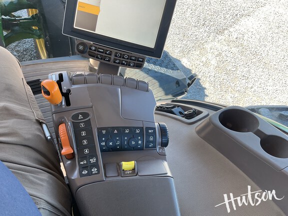 Photo of 2020 John Deere 8295R