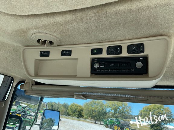 Photo of 2020 John Deere 8295R