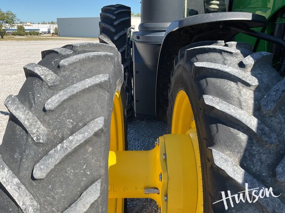 Photo of 2020 John Deere 8295R